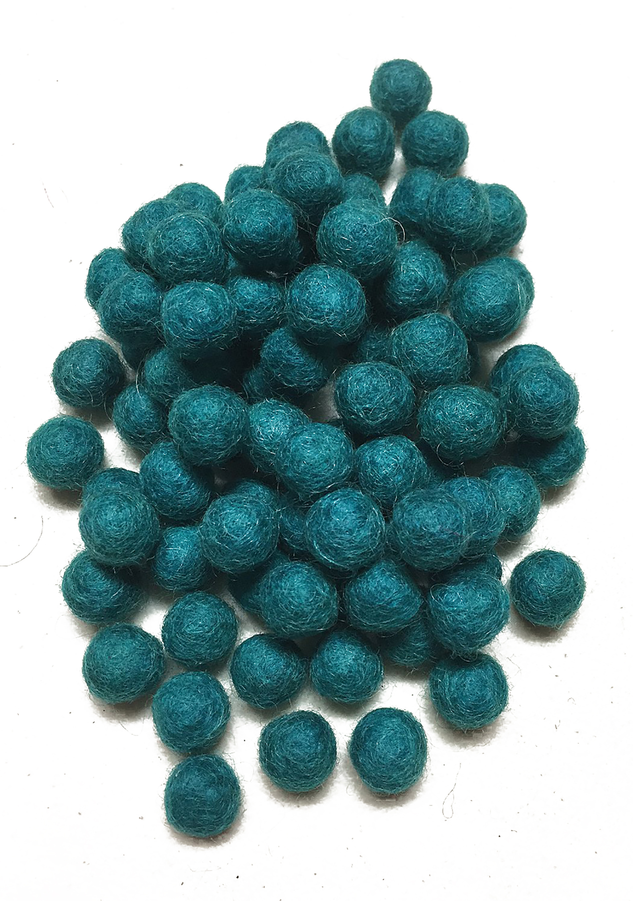 Yarn Place Felt Balls - 100 Pure Wool Beads 20mm Pthalo Green